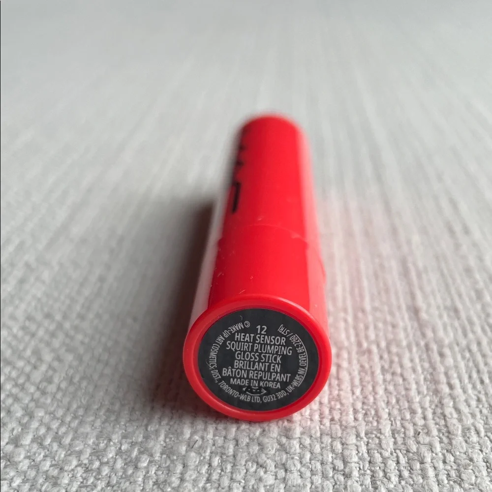 MAC Squirt Plumping Lip Gloss Stick - Heat Sensor